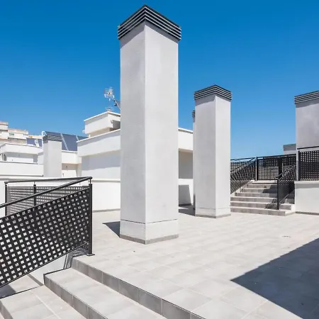 Atico Terraza Privada Piscina Centro Ac Nuevo 1hab Apartment