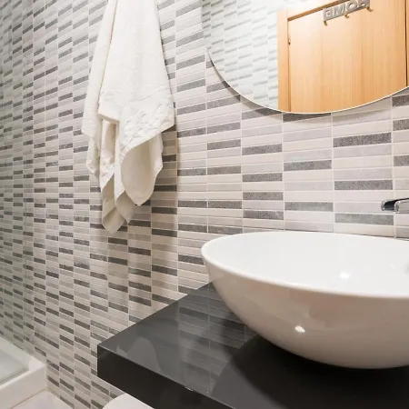 Atico Terraza Privada Piscina Centro Ac Nuevo 1hab * Malaga